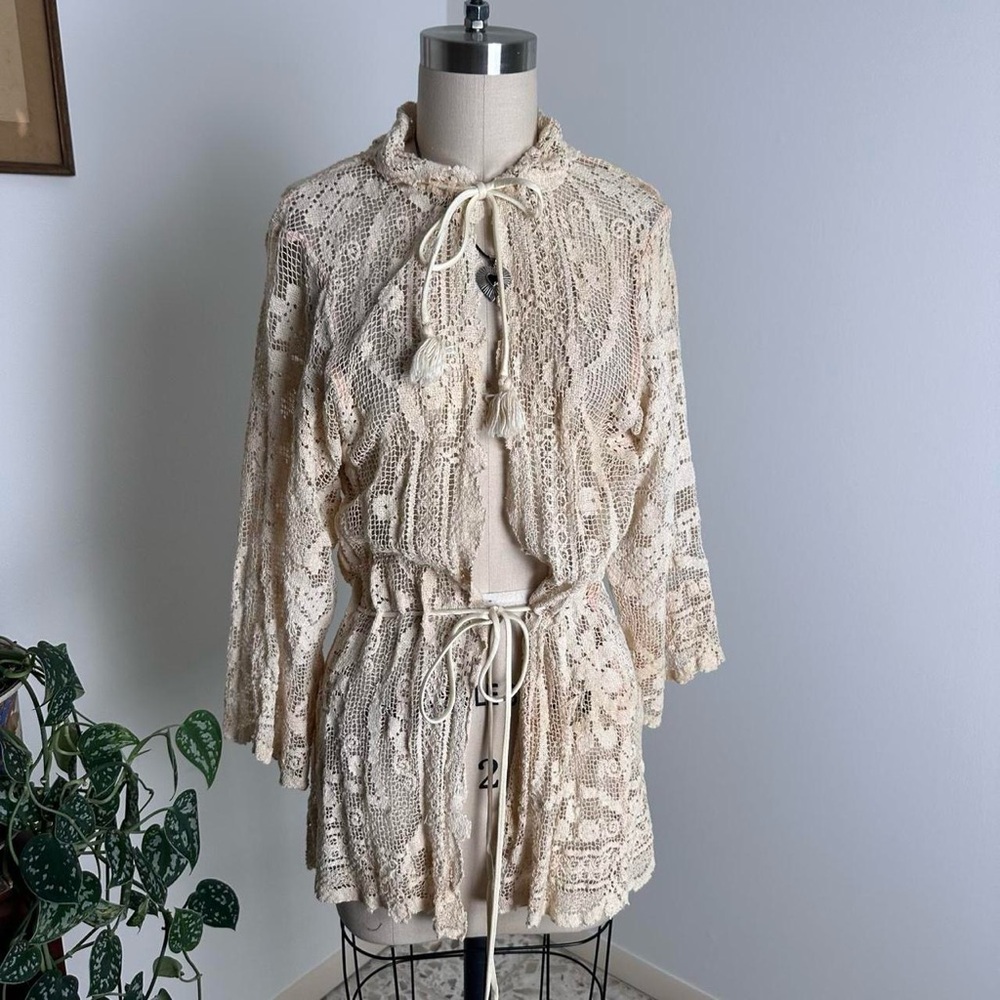 Vintage 70s cream white crochet lace, ribbon details cardigan, sheer Size S